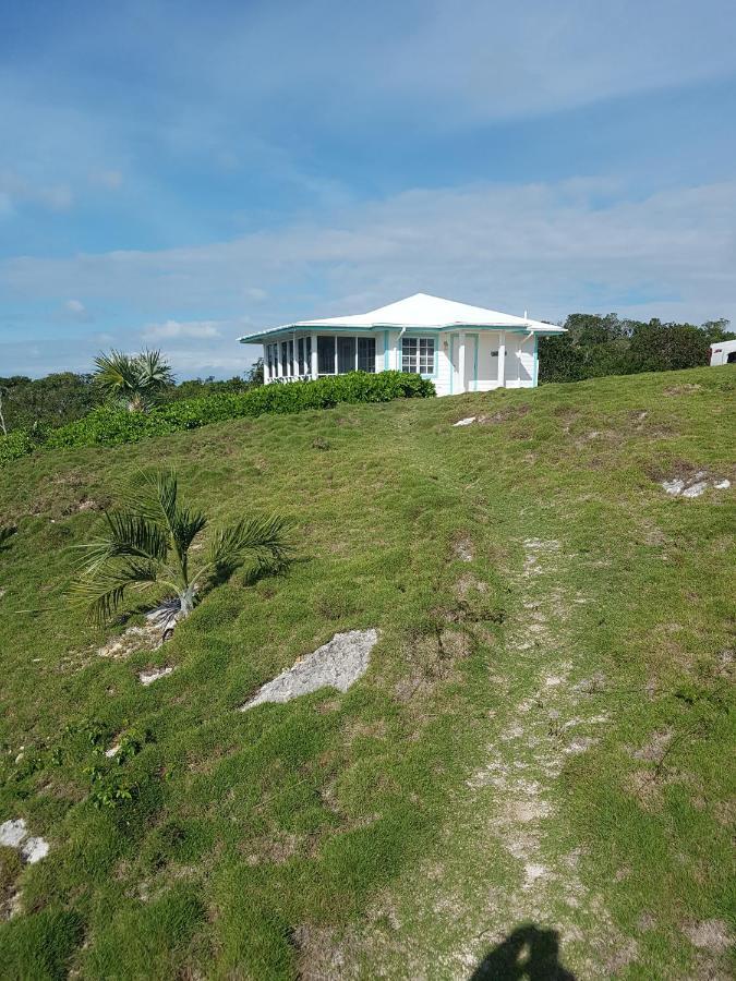 Beside The Pointe Cottage Savannah Sound Exterior photo